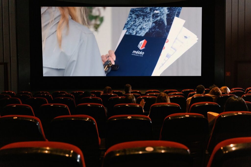 Publicité cinéma pour l’agence Météo Immobilier